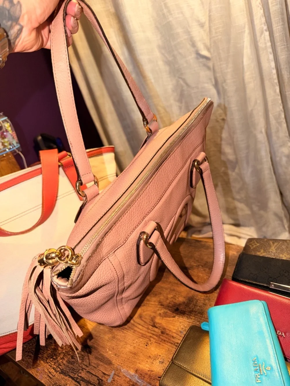 Gucci Blush Pink Pebbled Leather Tote with Tassel - Picture 7 of 10